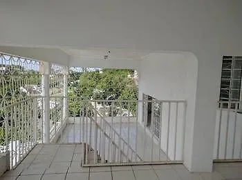 Rockhampton Suites Κίνγκστον Πανσιόν